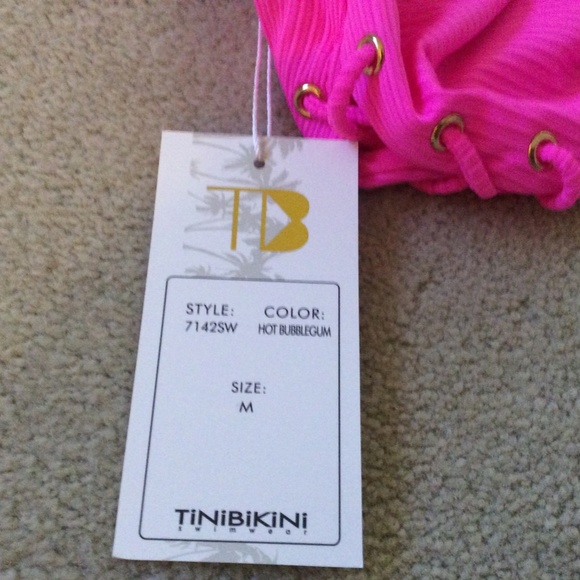 TiniBikini hot pink ribbed one piece. Size M - Picture 3 of 5